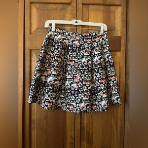 Tara Jarmon Women's Sz 36 Black and Patterned Preppy, Retro Inspired Skirt